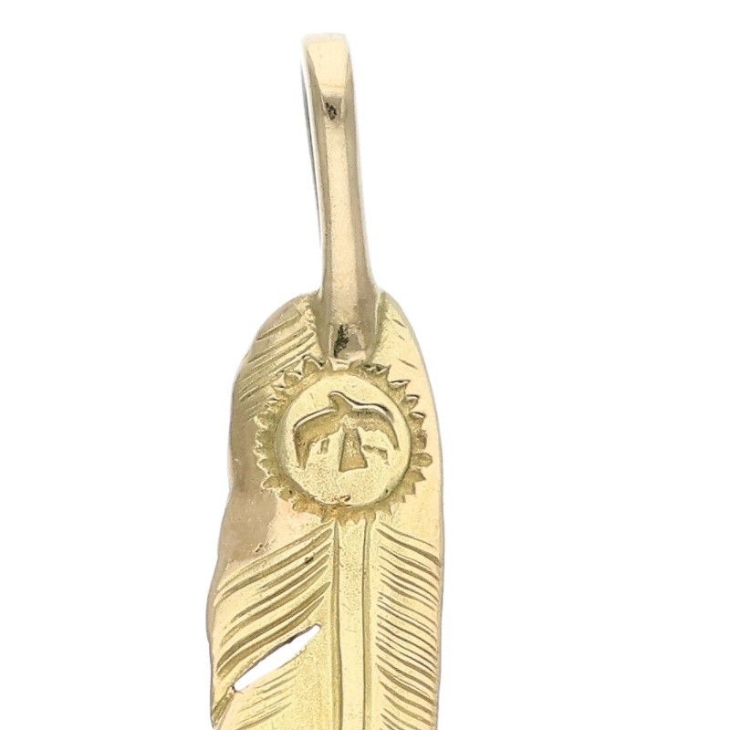 ゴローズ 全金フェザー 大 左向き ネックレストップ メンズ 大 - メルカリ