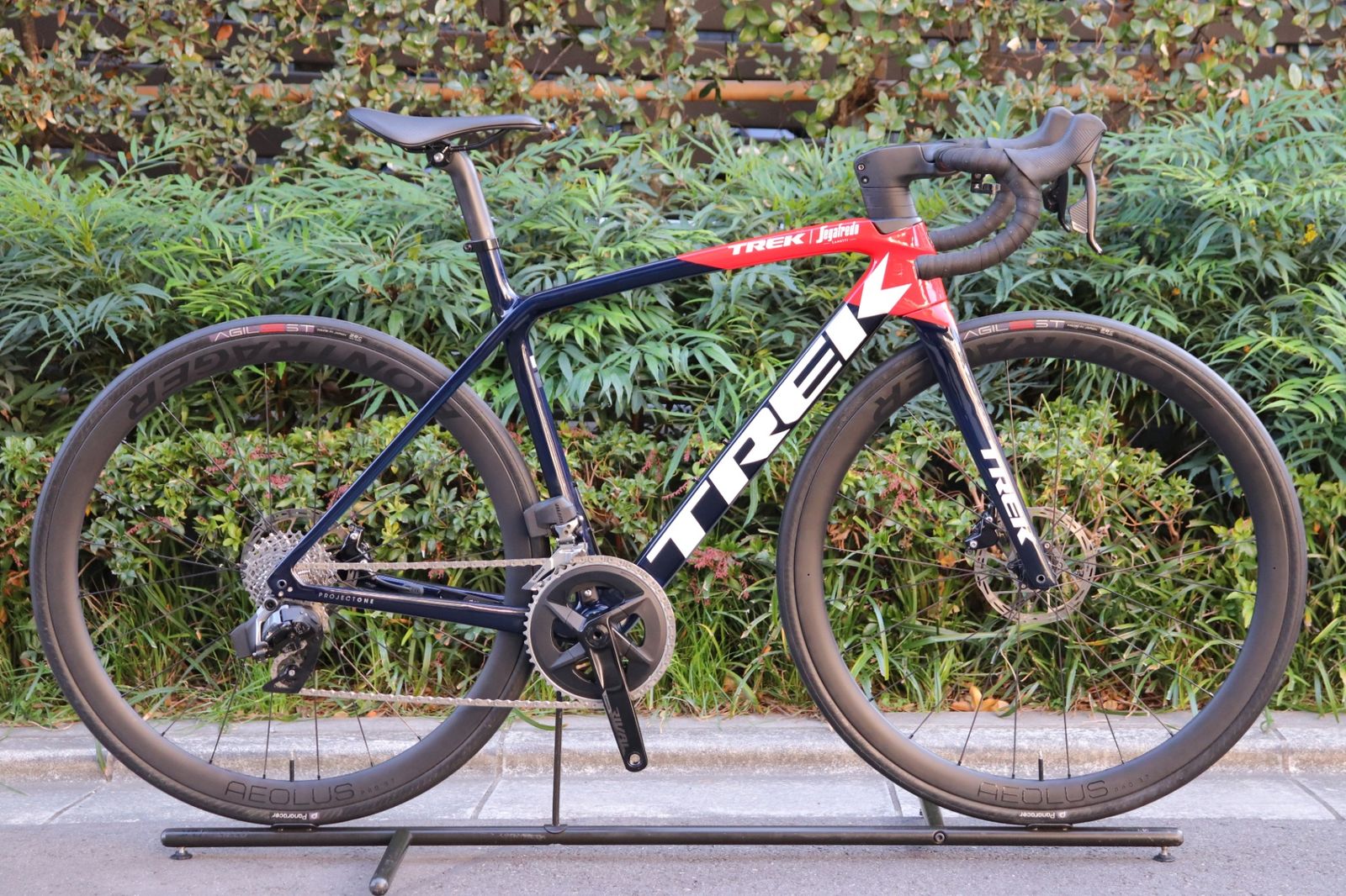 トレック TREK エモンダ EMONDA SLR 6 AXS 2023年 52サイズ SRAM Rival 