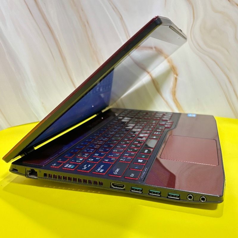 爆速Core i7✨美品✨バッテリー良好✨富士通ノートパソコン✨メモリ8GB