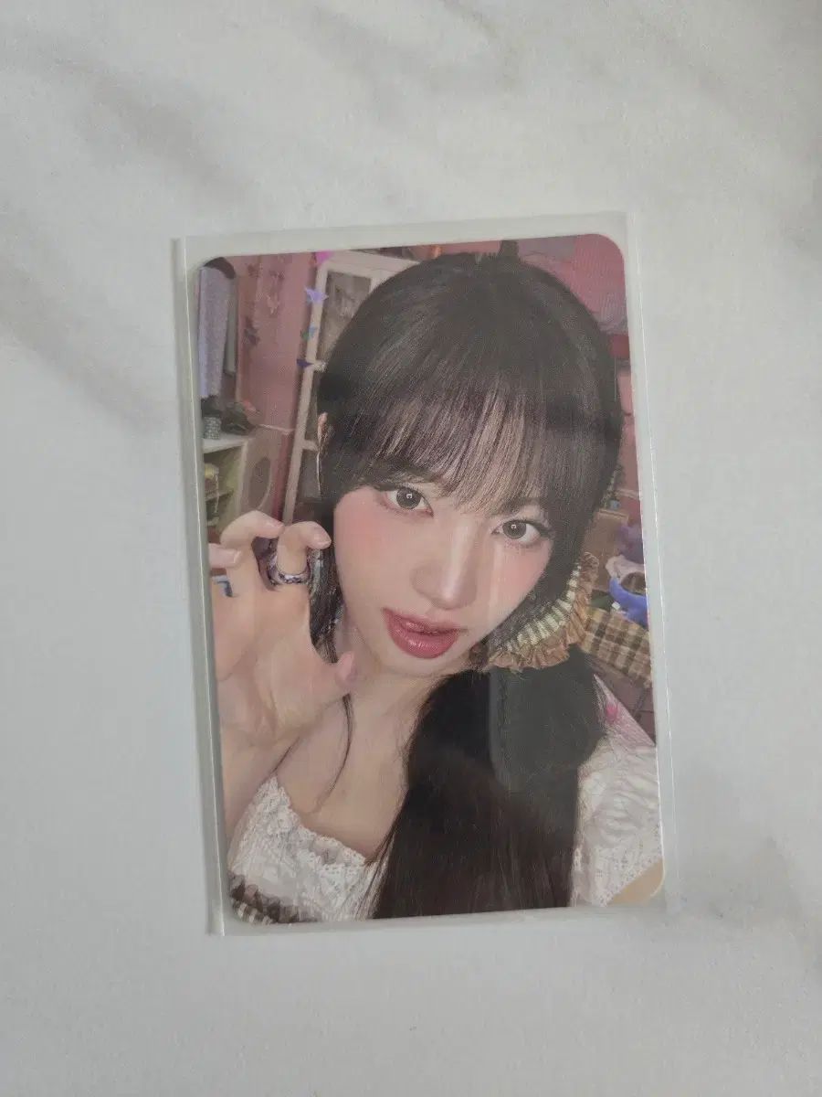 IVE（アイヴ）リズ シーグリ シーズングリーティング トレカ - メルカリ