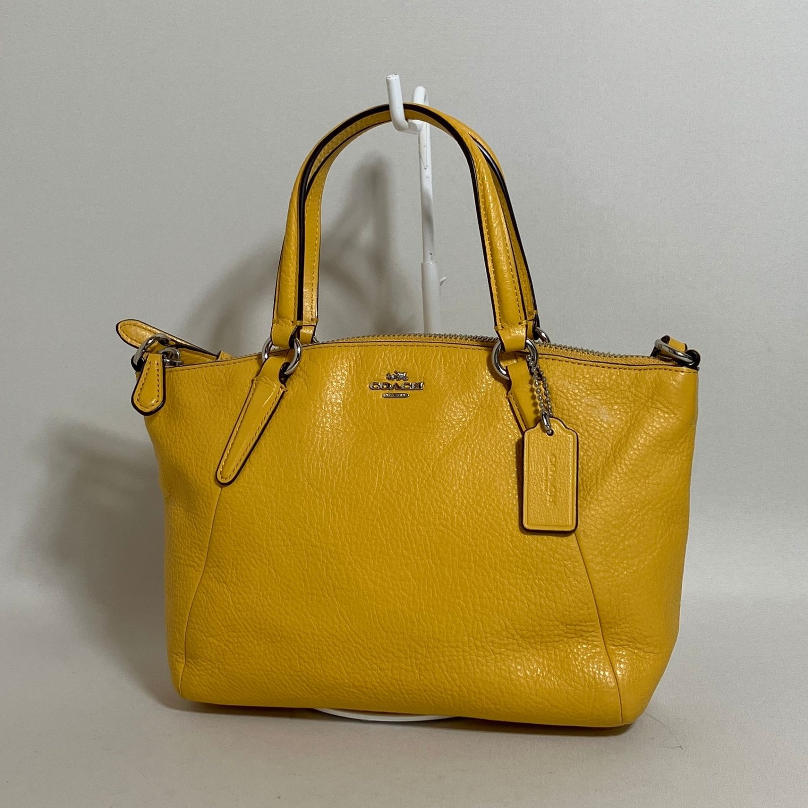 美品　coach コーチ　ショルダー　ハンド　2way イエロー　レザー 美品 コーチ レザー 2WAY ショルダーバッグ モーリー ロゴ金具