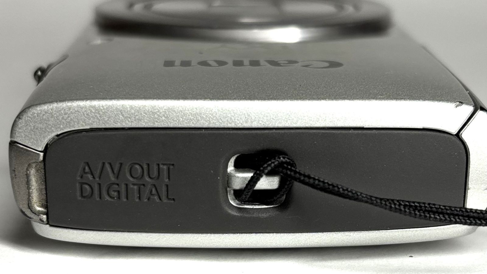 Canon IXY 200 PC2333 HD 20MP 8x デジタルカメラ silver 基本動作確認