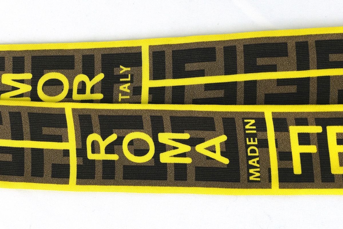 FENDI フェンディ WRAPPY ラッピー スカーフ FFロゴ ズッカ柄 シルク