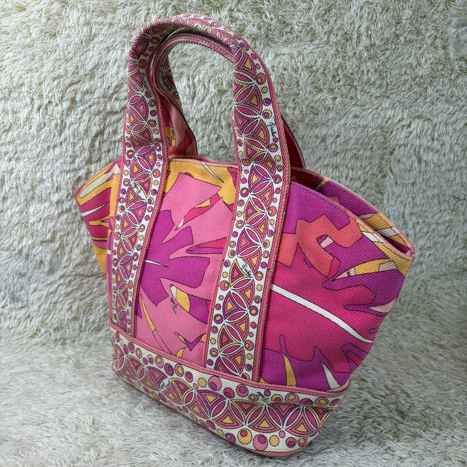 エミリオプッチ ハンドバッグ キャンバス ピンク ボタニカル 総柄 楕円