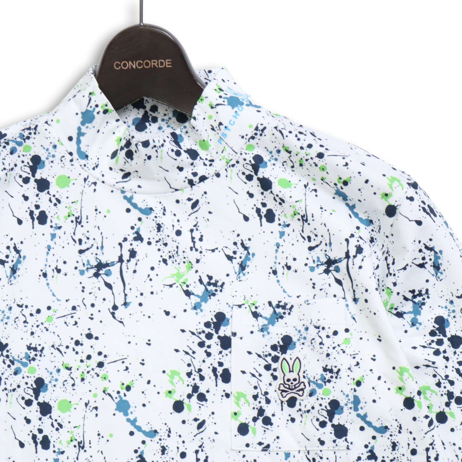 モックネックシャツ〔総柄アート〕L寸ホワイト サイコバニー モック