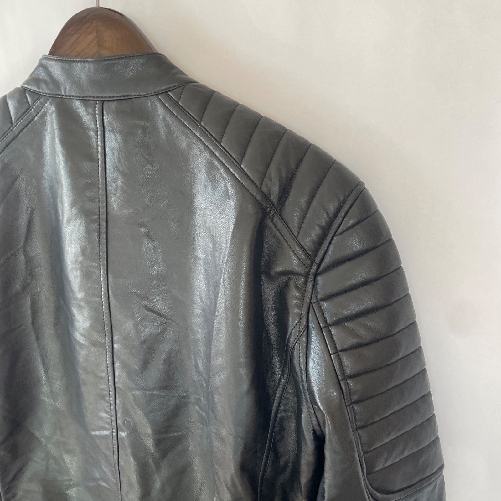 美品】ZARA メンズ シングル ライダース レザー フェイクレザー 