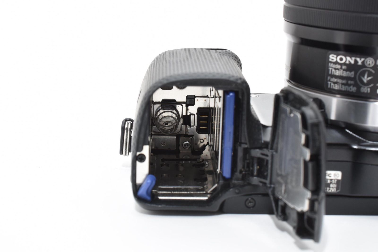 【美品】ソニー SONY NEX-5Tパワーズームキット ミラーレス一眼カメラ Amazon | SONY ソニー デジタル一眼カメラ「NEX-5T」パワーズーム