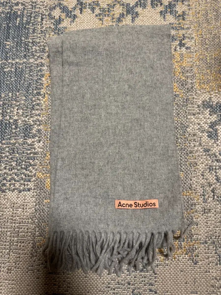 Acne Studios アクネストゥディオズ ナロー マフラー グレー - メルカリ