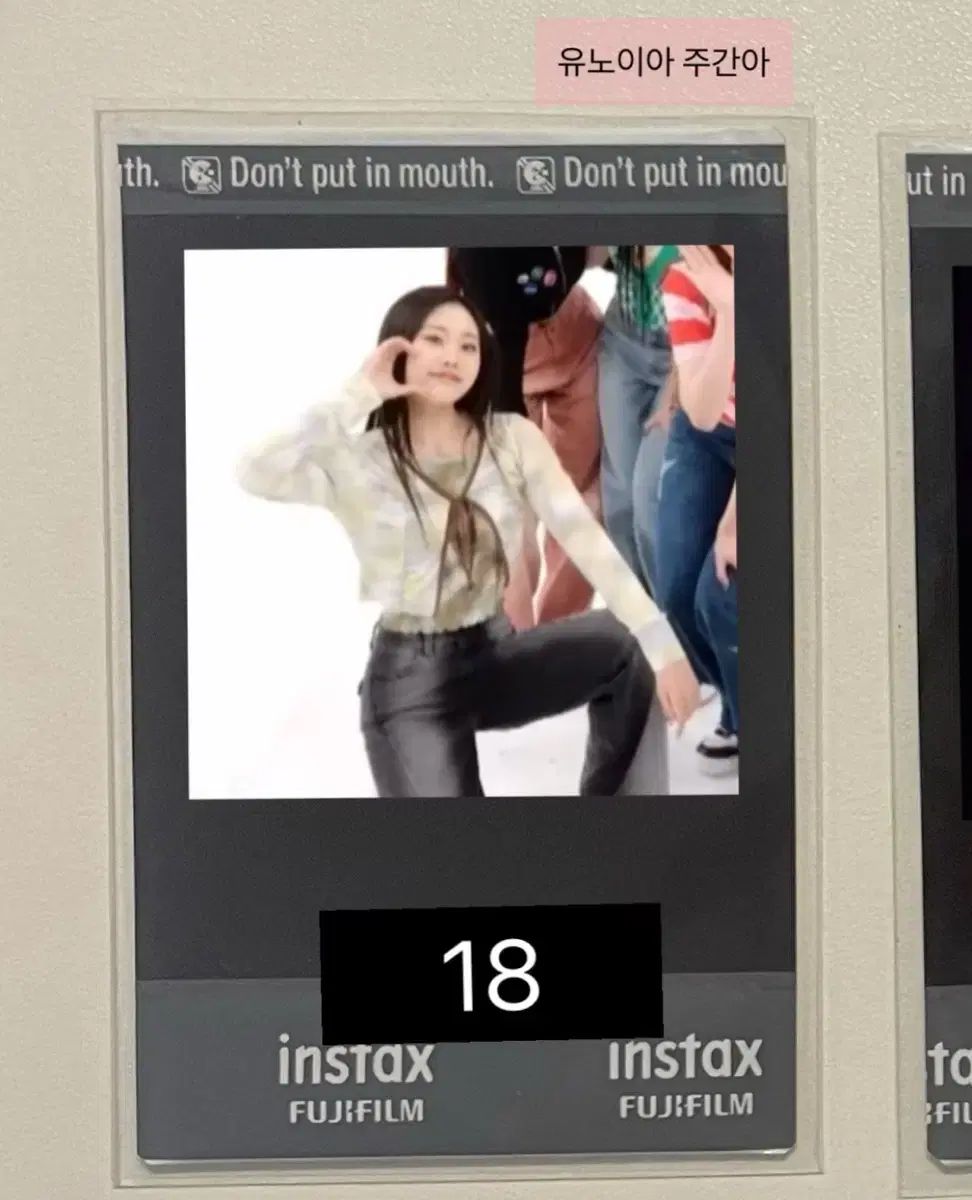 Billlie ビリー ション サイン入りチェキ サイン入りポラロイド signed