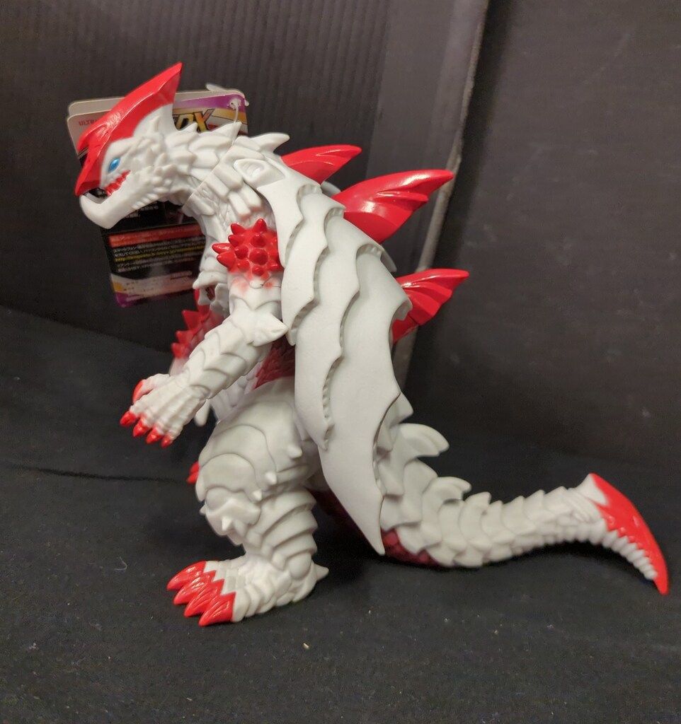 バンダイ ウルトラ怪獣DX スネークダークネス - メルカリ