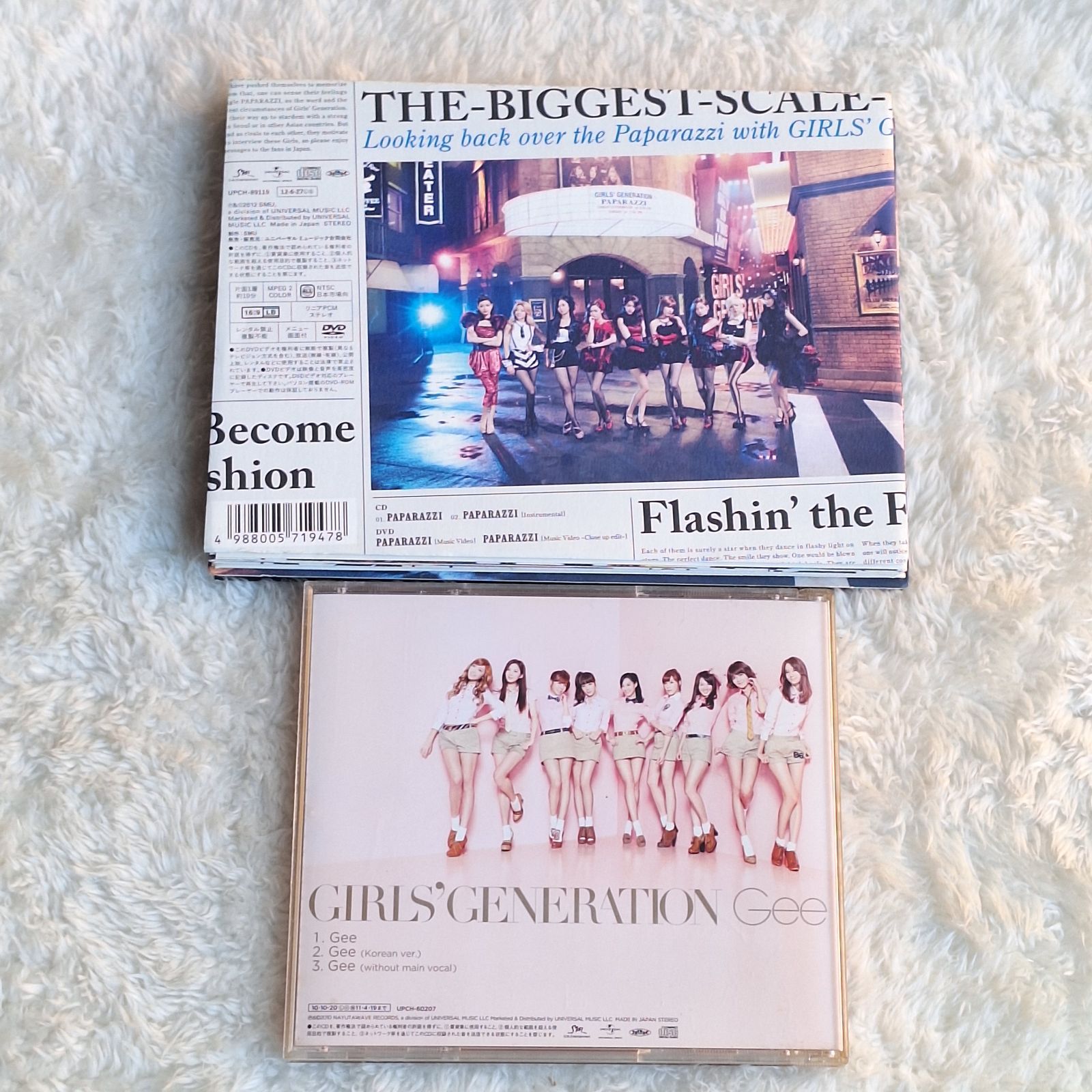 Girls' Generation 少女時代 PAPARAZZI 2枚組 Gee - メルカリ