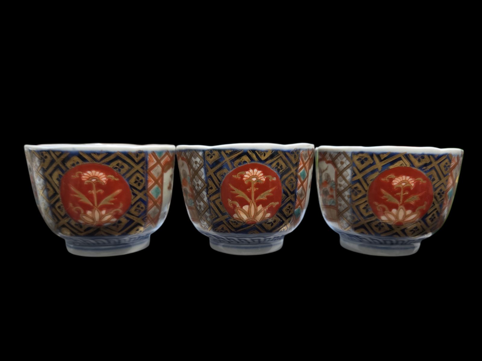 古伊万里 色絵金彩蕎麦猪口 色絵 金襴手 当時物 伊万里 有田焼向付 染