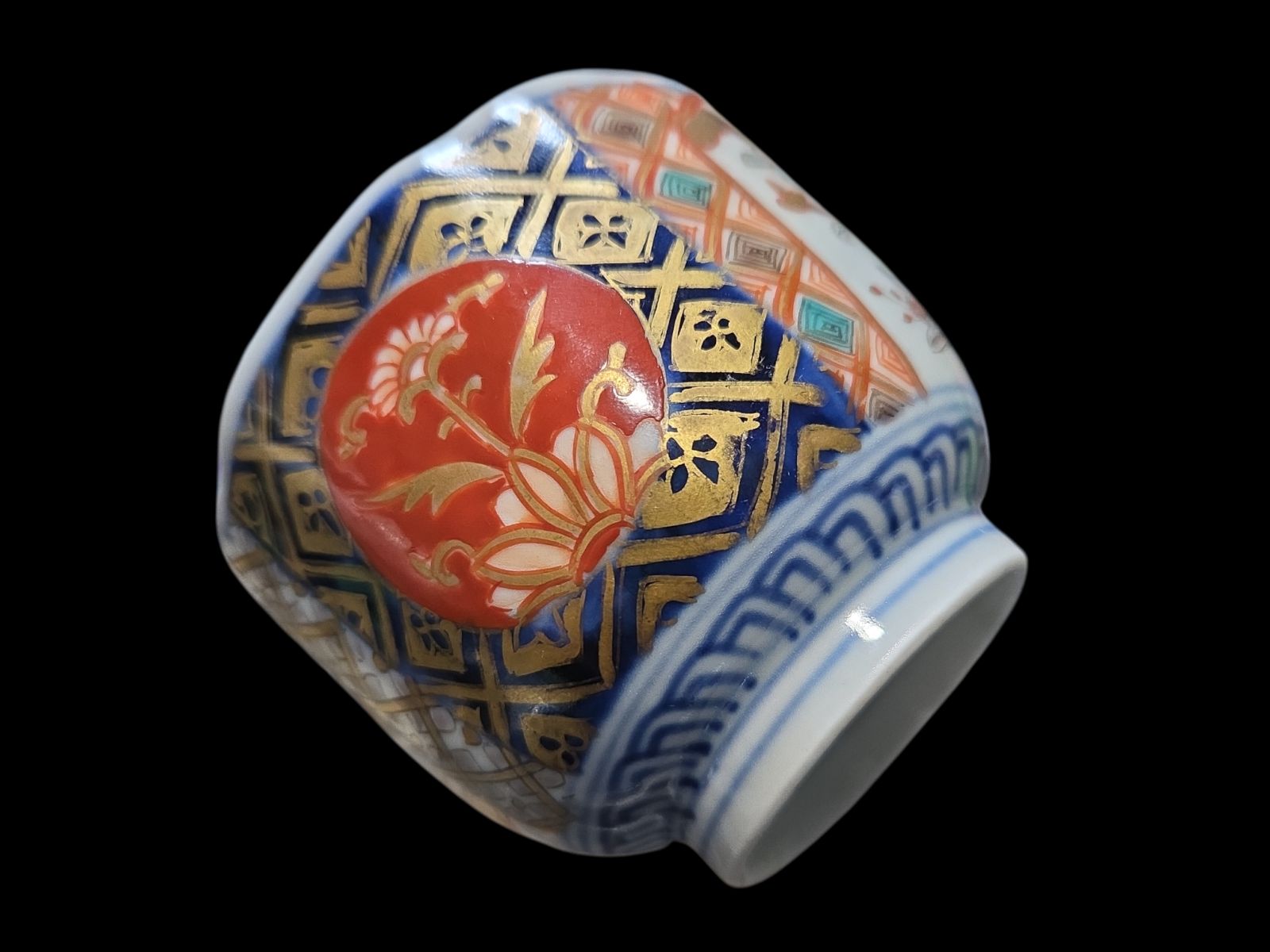 古伊万里 色絵金彩蕎麦猪口 色絵 金襴手 当時物 伊万里 有田焼向付 染