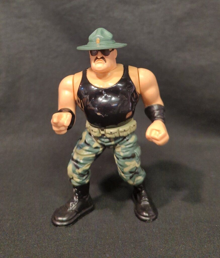 HASBRO OFFICIAL WWF サージェント・スローター - メルカリ
