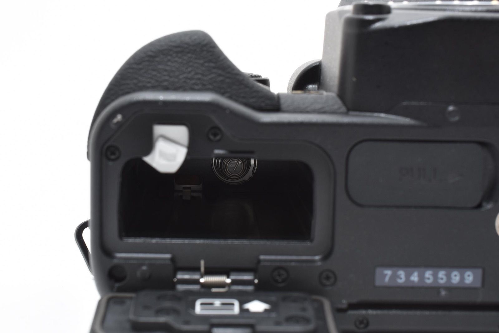 □ほぼ新品・【新品級】ショット数194回 ペンタックス PENTAX KP