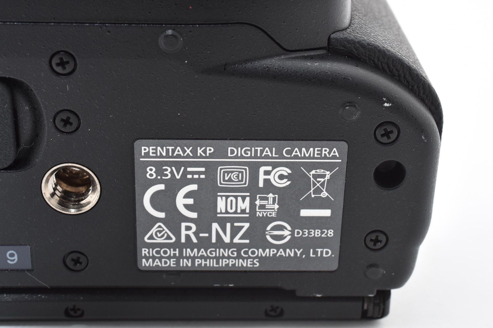 □ほぼ新品・【新品級】ショット数194回 ペンタックス PENTAX KP