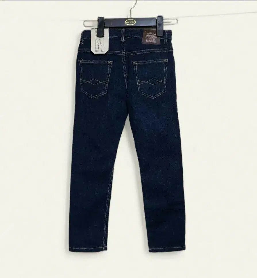 ZARA ザラ キッズ 新品 子供 デニムパンツ ユア(YOOA) 男の子 女の子 130