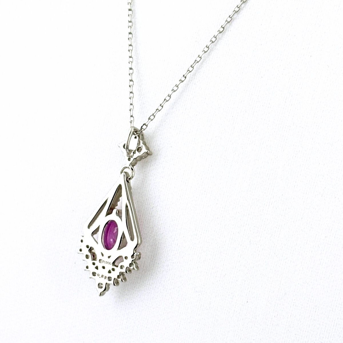 ピンクサファイア デザインネックレス プラチナ ペンダント メレダイヤ