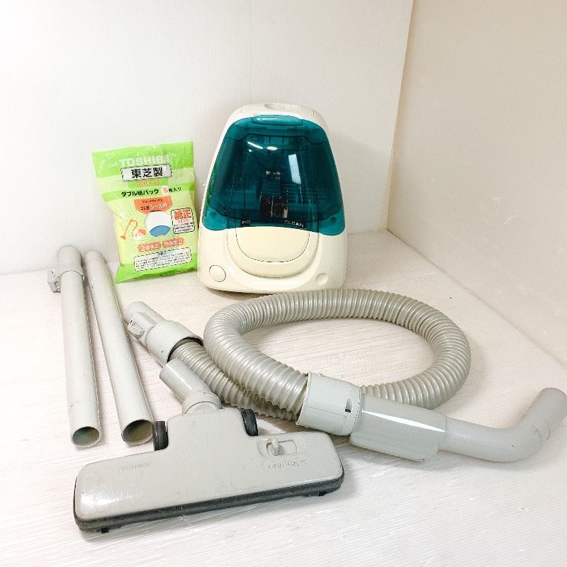 TOSHIBA 東芝 掃除機 VC-Y2K 未使用純正紙パック3個付き - メルカリ