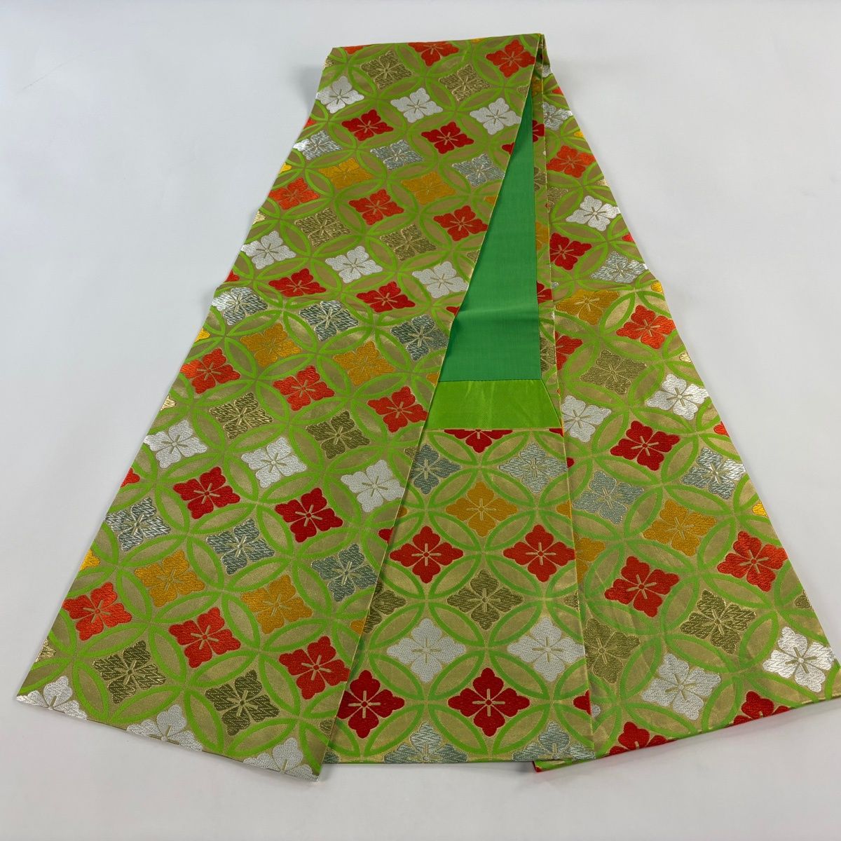 美品】 袋帯 優品 七宝 花菱 金銀糸 唐織 黄緑色 全通 正絹 【中古