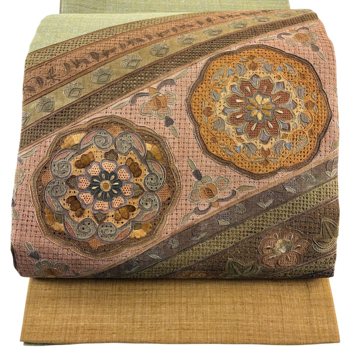 美品】 袋帯 秀品 紬地 華文 草花 刺繍 薄茶色 お太鼓柄 正絹 【中古