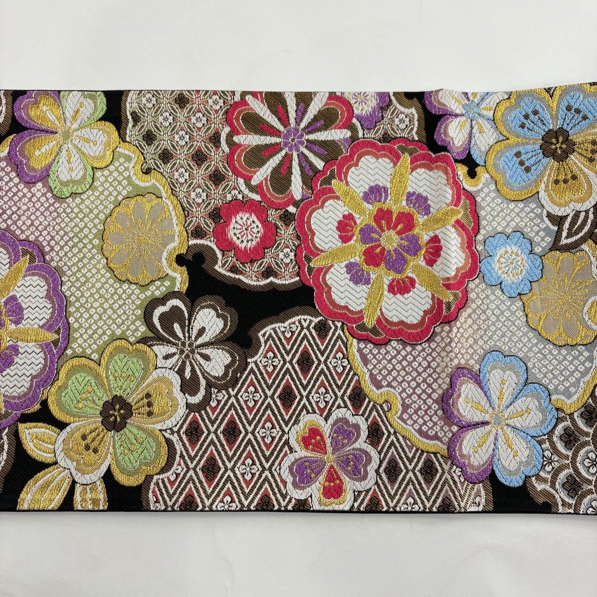 袋帯 秀品 雪輪 桜 唐織 金糸 黒 六通 正絹 【中古】 - メルカリ