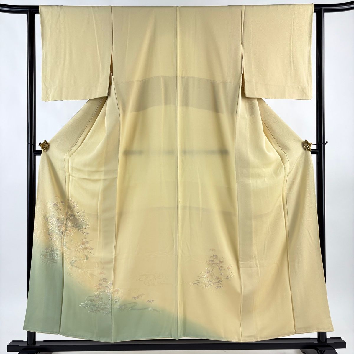 付下げ 身丈155.5cm 裄丈62cm S 袷 家屋 松竹梅 刺繍 箔 薄黄 正絹 秀