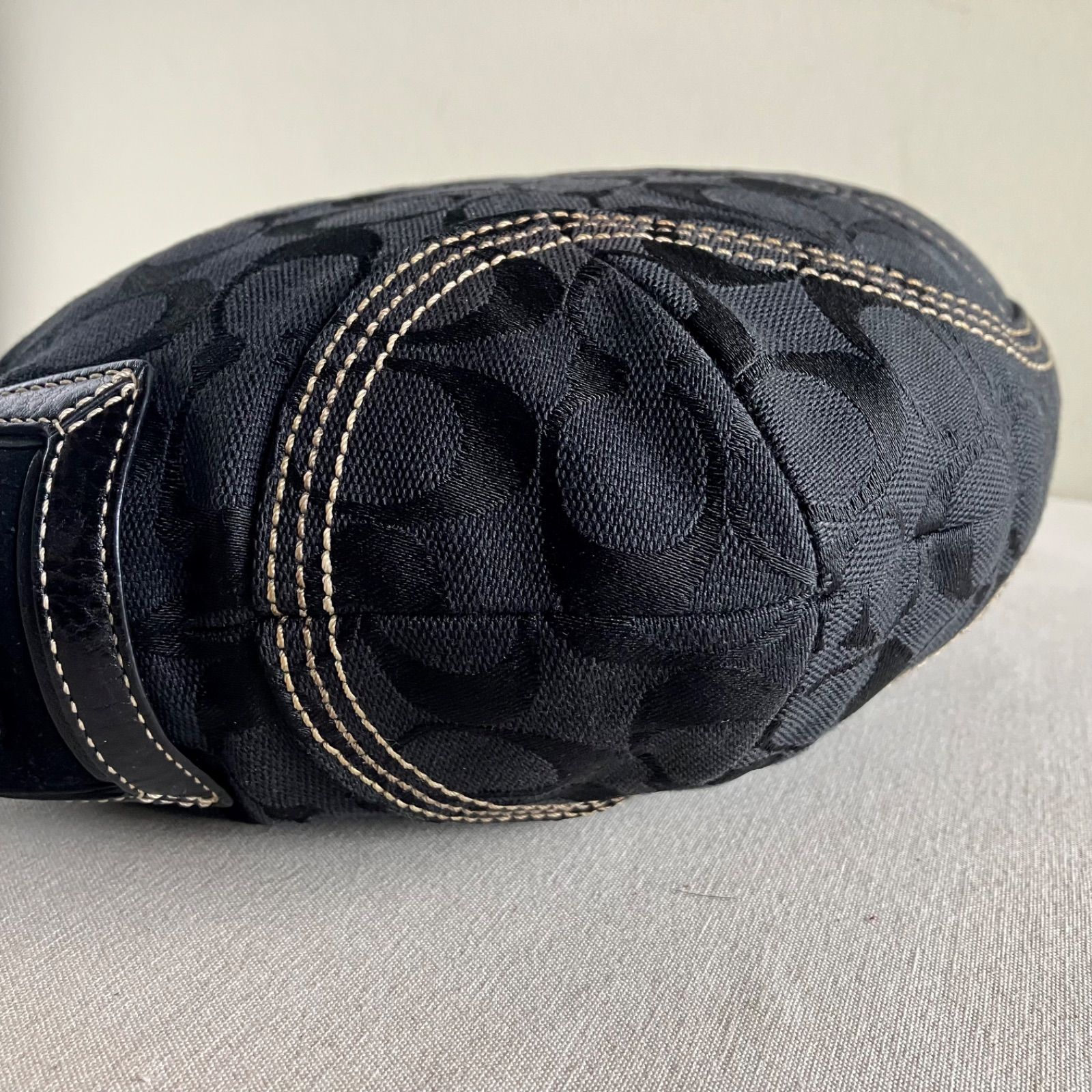 Coach Vintage Signature Black Canvas Leather Hobo Shoulder Bag y2k