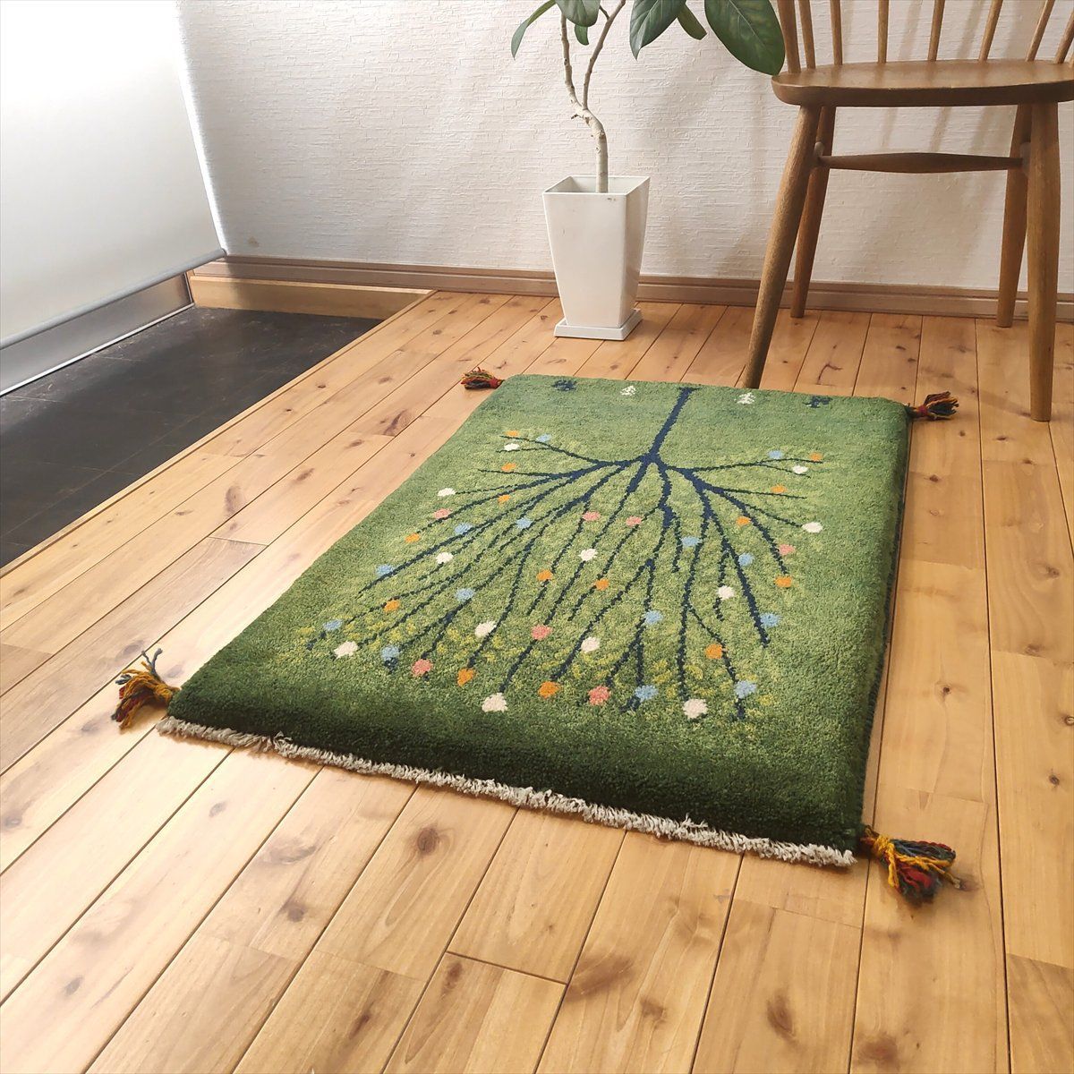 ペルシャ　ギャッベ リビング　200×155 緑　ザクロの木 ペルシャ ギャッベ リビング 200×155 緑 ザクロの木 ペルシャ ギャッベ