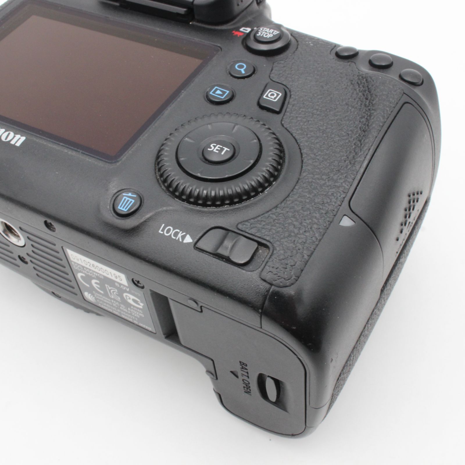 ★美品★ Canon EOS 6D ボディ Canon EOS 6Dボディとその他おまけ 【公式通販】