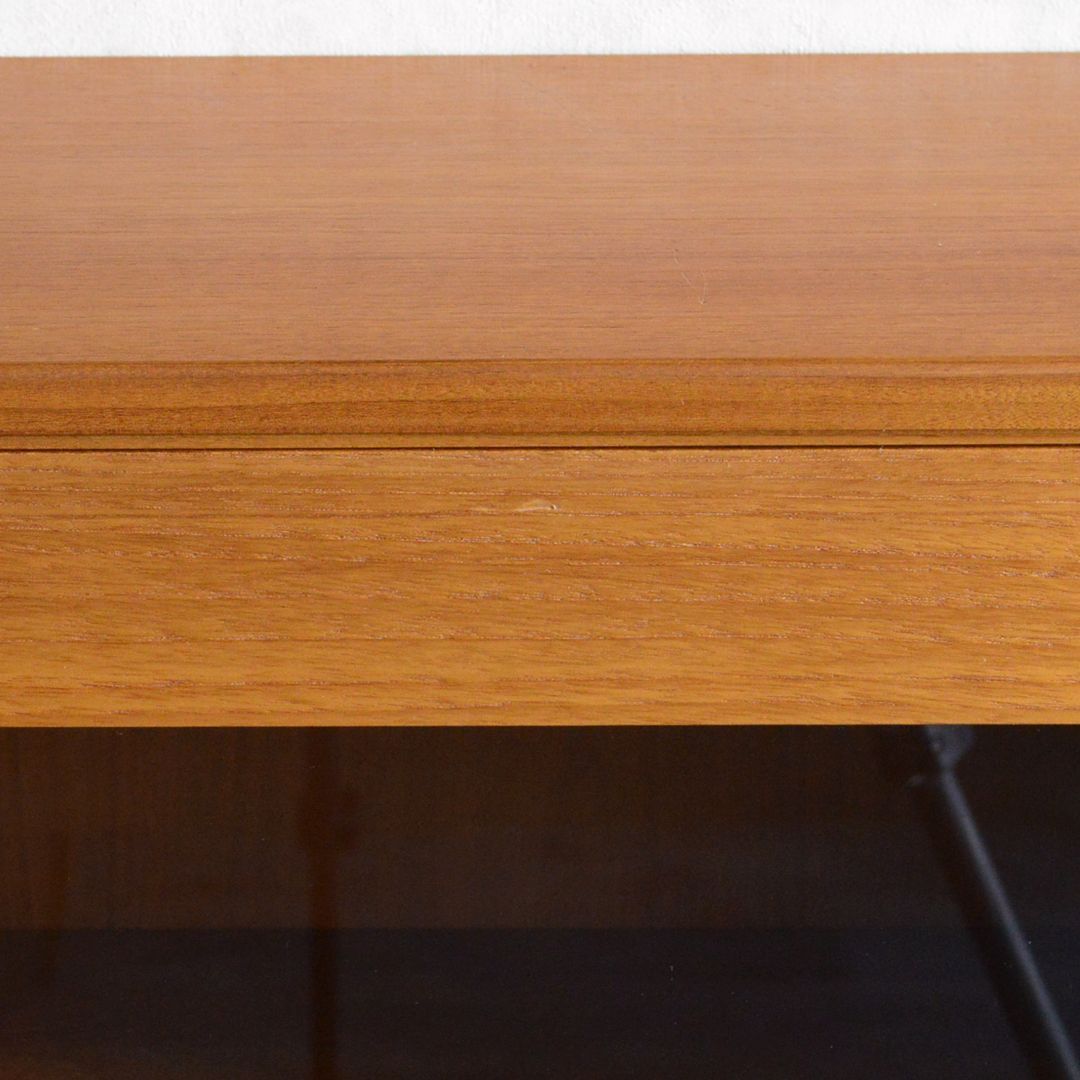 スウェーデンヴィンテージ OLD IKEA チーク ガラスキャビネット 鍵付