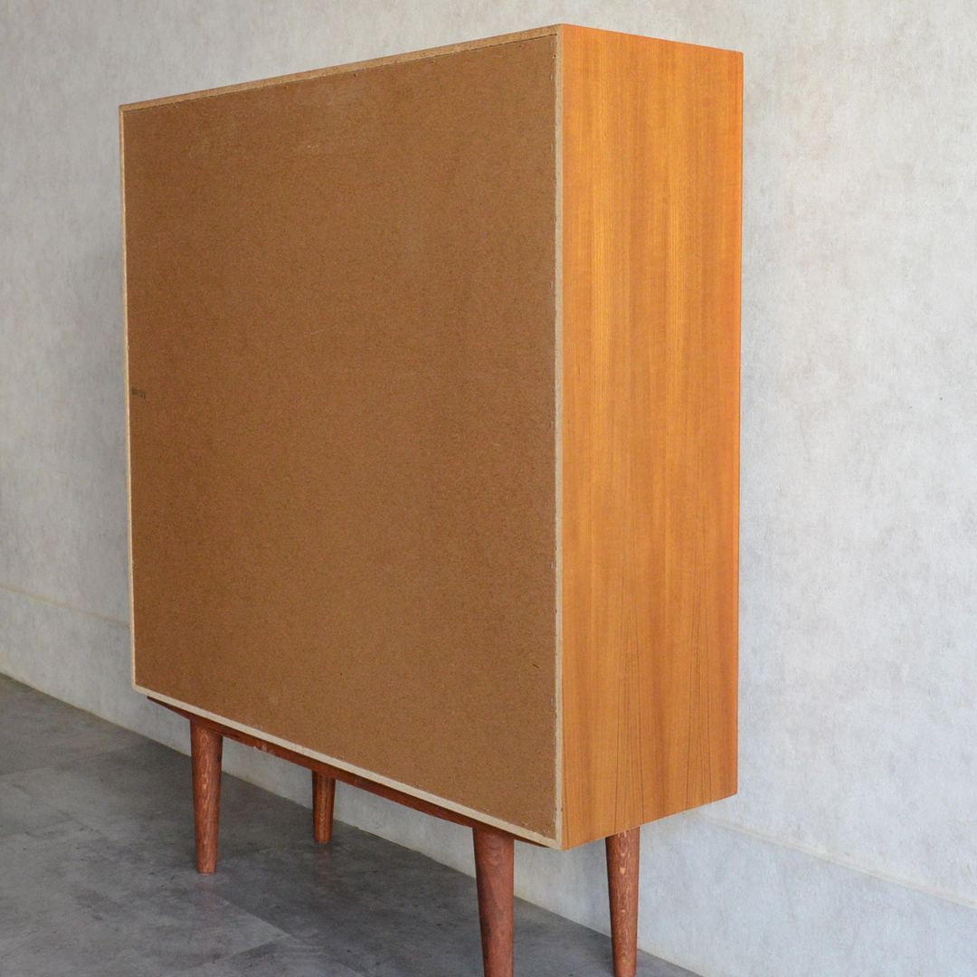 スウェーデンヴィンテージ OLD IKEA チーク ガラスキャビネット 鍵付