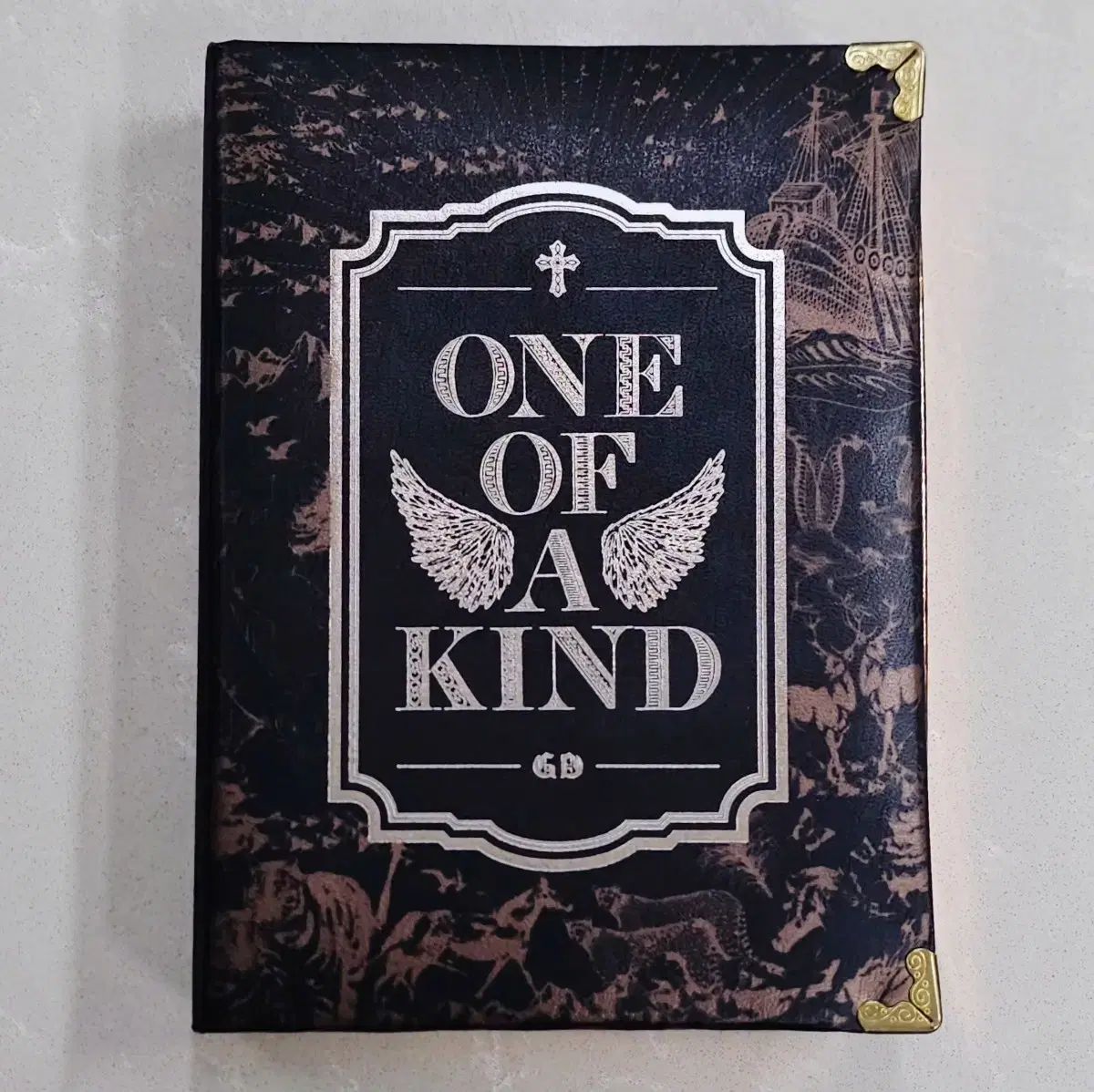 G-DRAGON（ジードラゴン） ONE OF A KIND アルバム - メルカリ