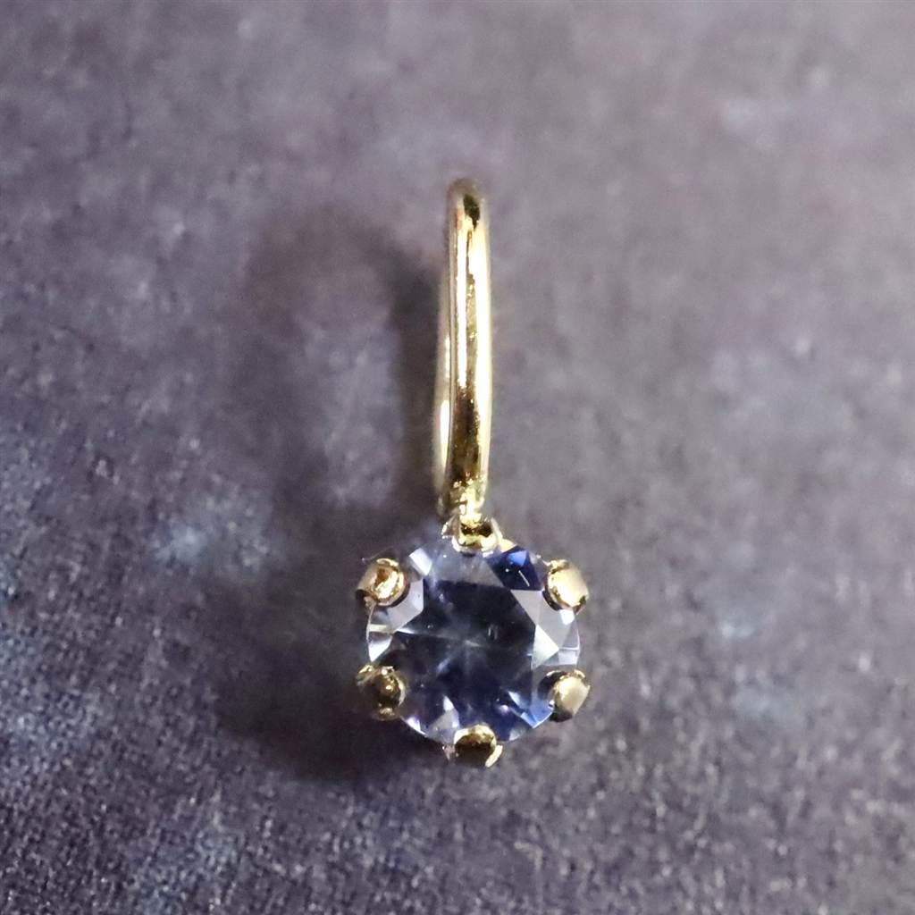 ベニトアイト 2.5mmラウンドカット ペンダント 18KYG 0.08ct 【榎本