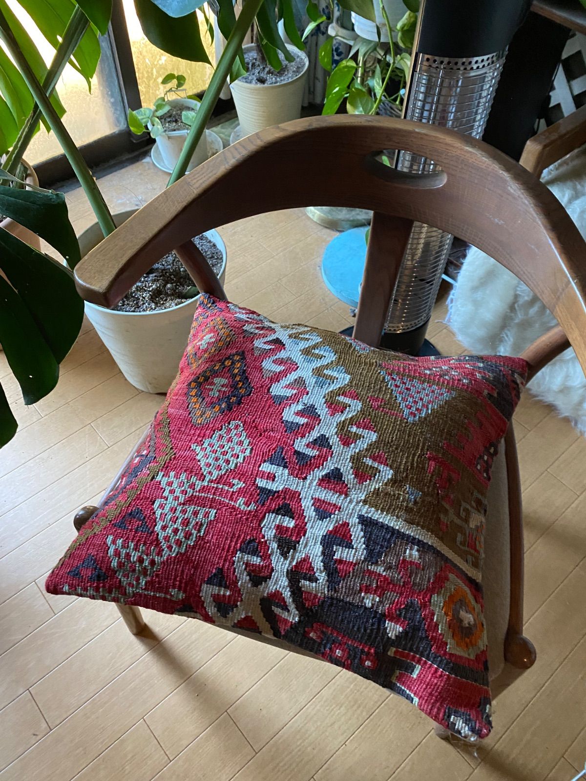 大変質の良いトルコ有名産地カッパドキアのあるカイセリキリムの