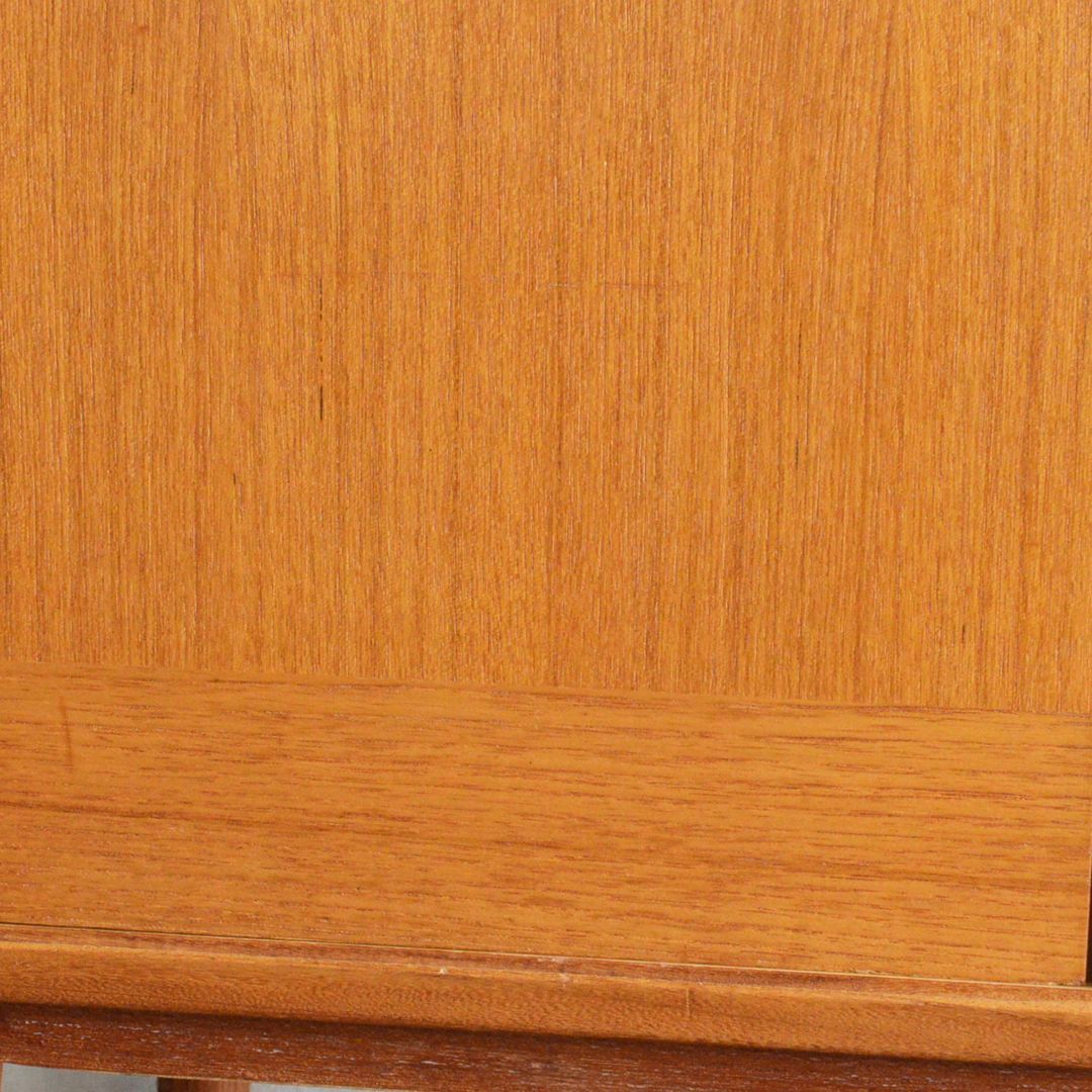 スウェーデンヴィンテージ OLD IKEA キャビネット 鍵付 チーク サイド