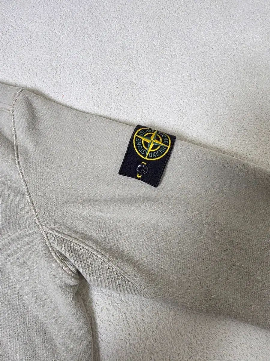 STONE ISLAND ストーンアイランド ハーフジップ ベージュ L メンズ100 