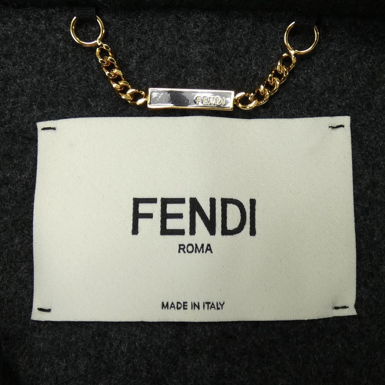 フェンディ FENDI FF8833 W18 コート - メルカリ 