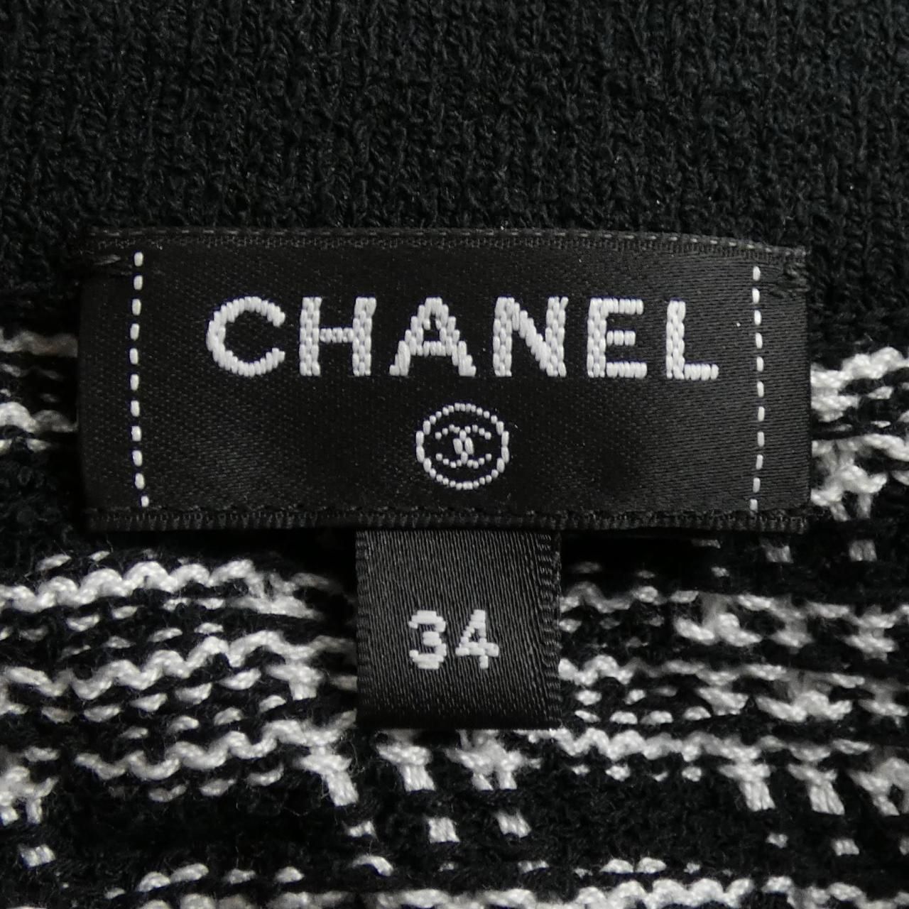 シャネル CHANEL LOOK41 P79185K11402 カーディガン シャネル CHANEL LOOK41 P79185K11402 カーディガン - メルカリ