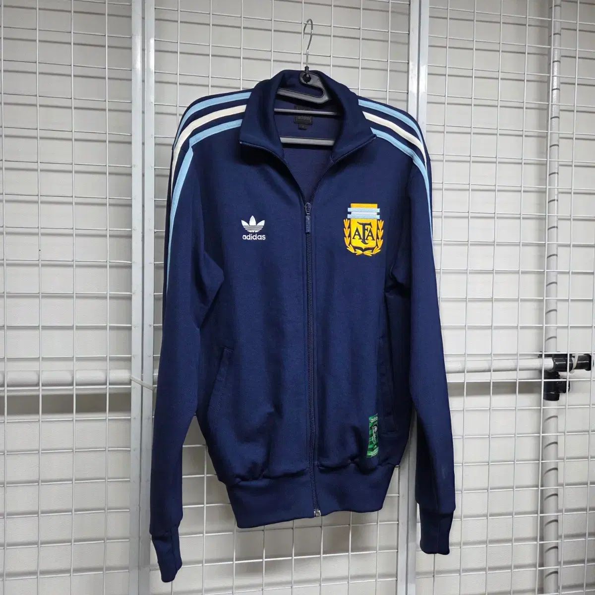 アディダス アルゼンチン 神の手 ジャージ - メルカリ