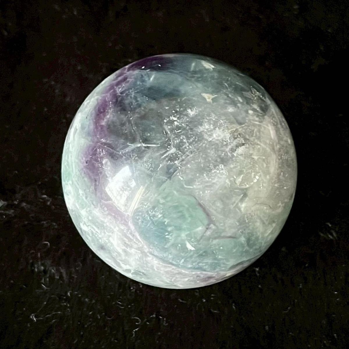 エンジェルフェザーフローライト スフィア 高品質 C エンジェル フェザー フローライト / スフィア【φ4.9cm】 | ariife