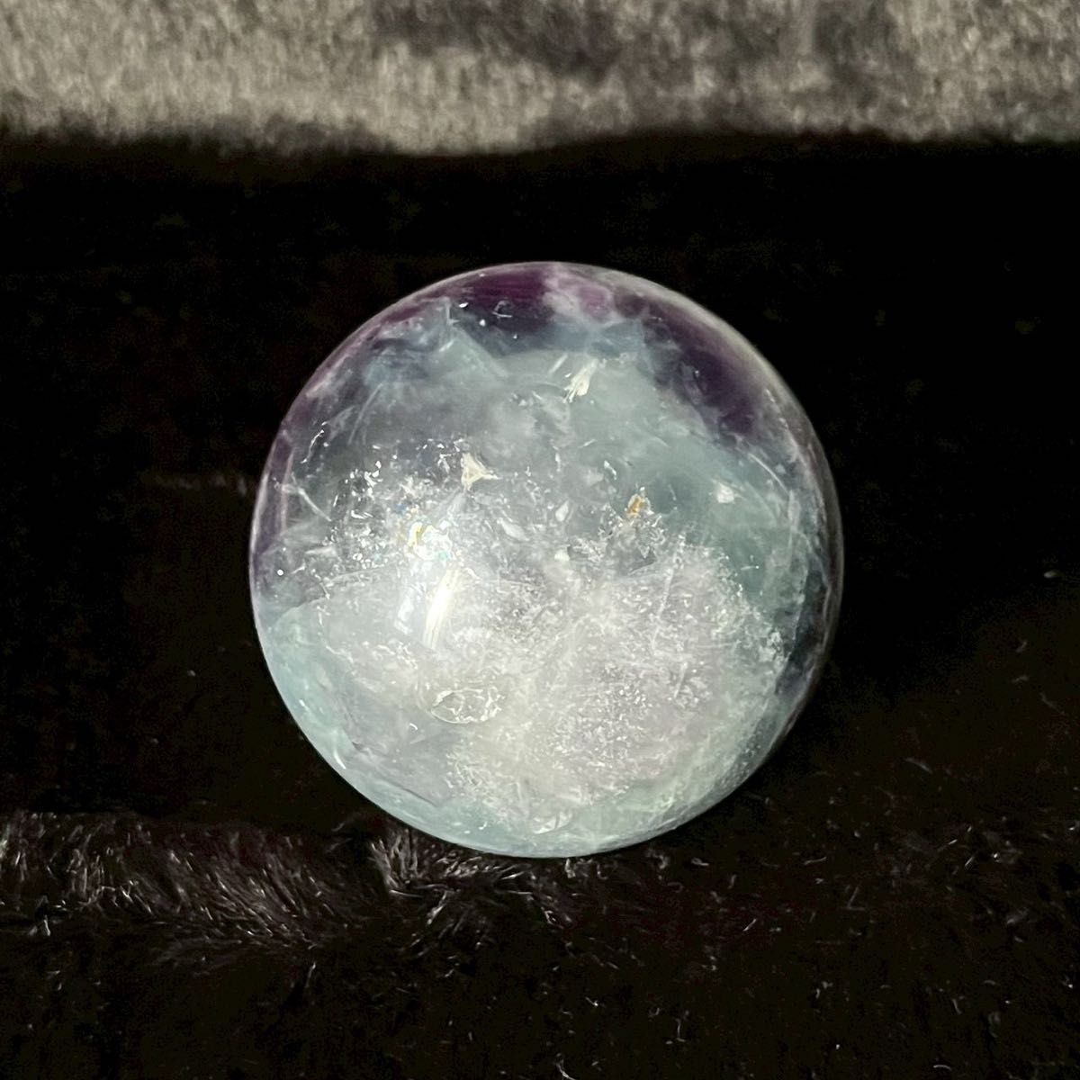 340g エンジェルフェザーフローライト スフィア】 原石 浄化 天然石 丸