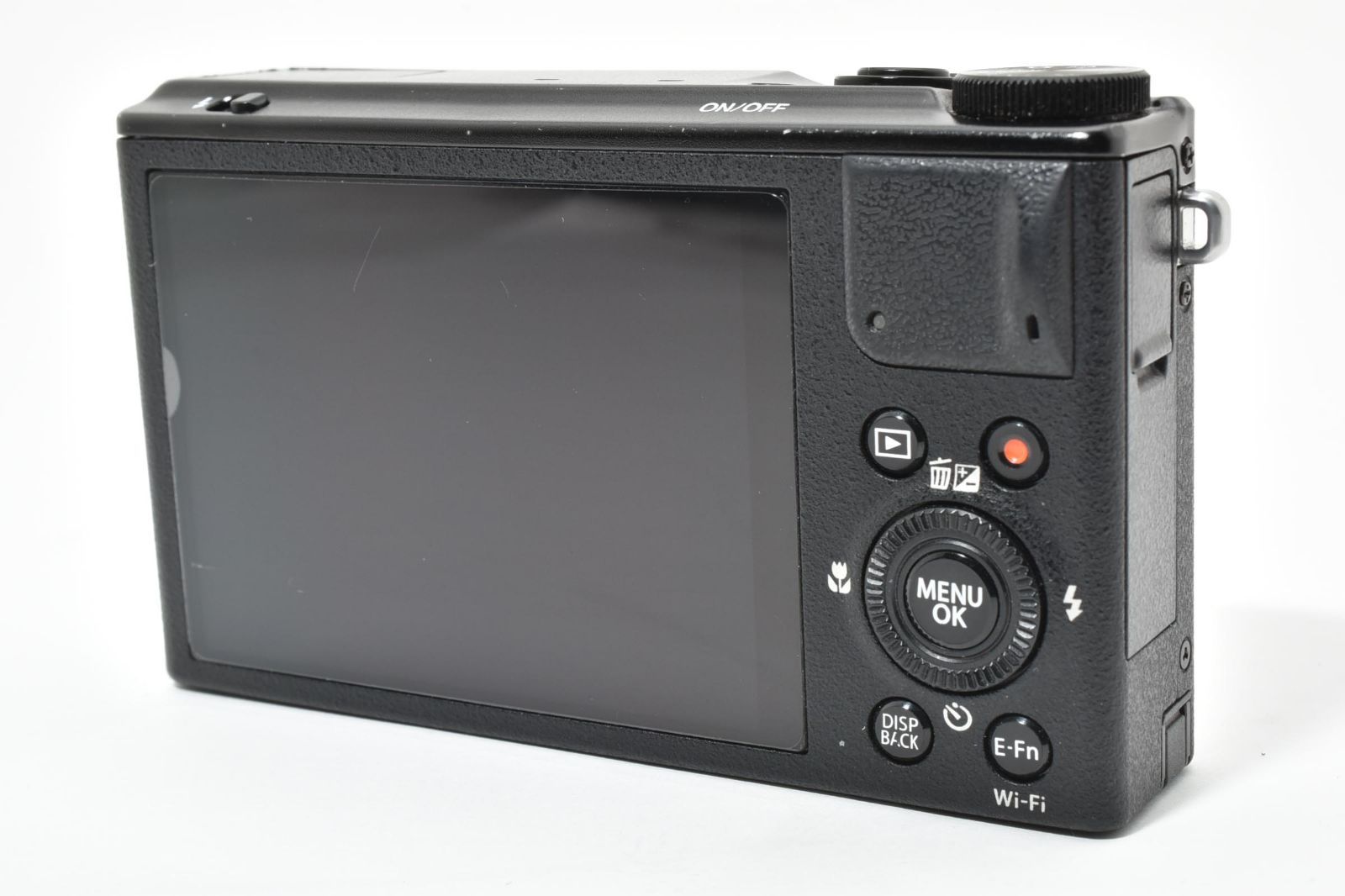 5990 【ジャンク】 Fujifilm Xq1 Black 12.0Mp Compact Digital Camera