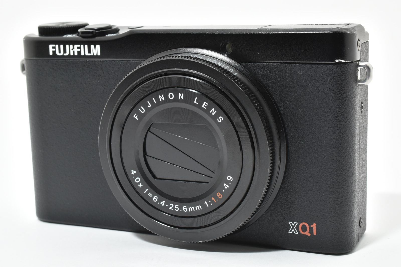 コンパクトデジカメ　fujifilm xp1 ジャンク　部品取り等にどうぞ コンパクトデジカメ fujifilm xp1 ジャンク 部品取り等にどうぞ - メルカリ