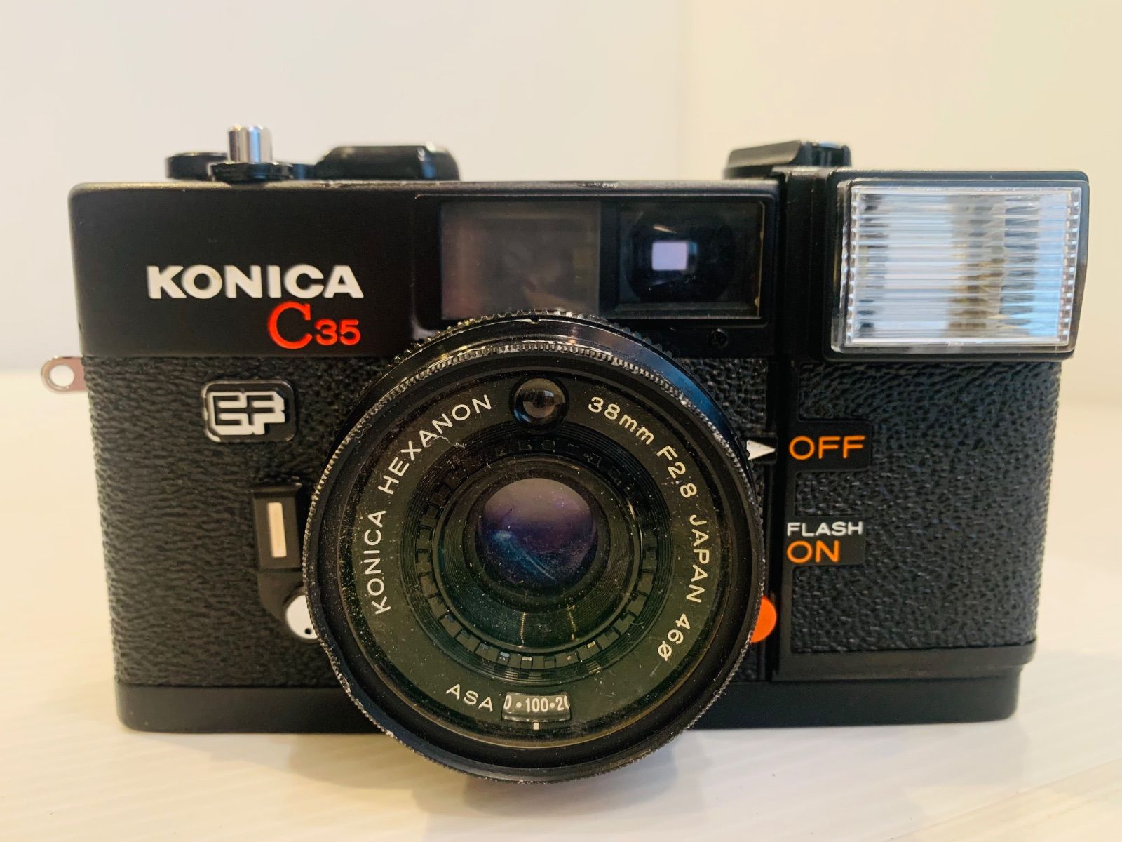 完動品】フィルムカメラ Konica C35 EF ピッカリコニカ - メルカリ