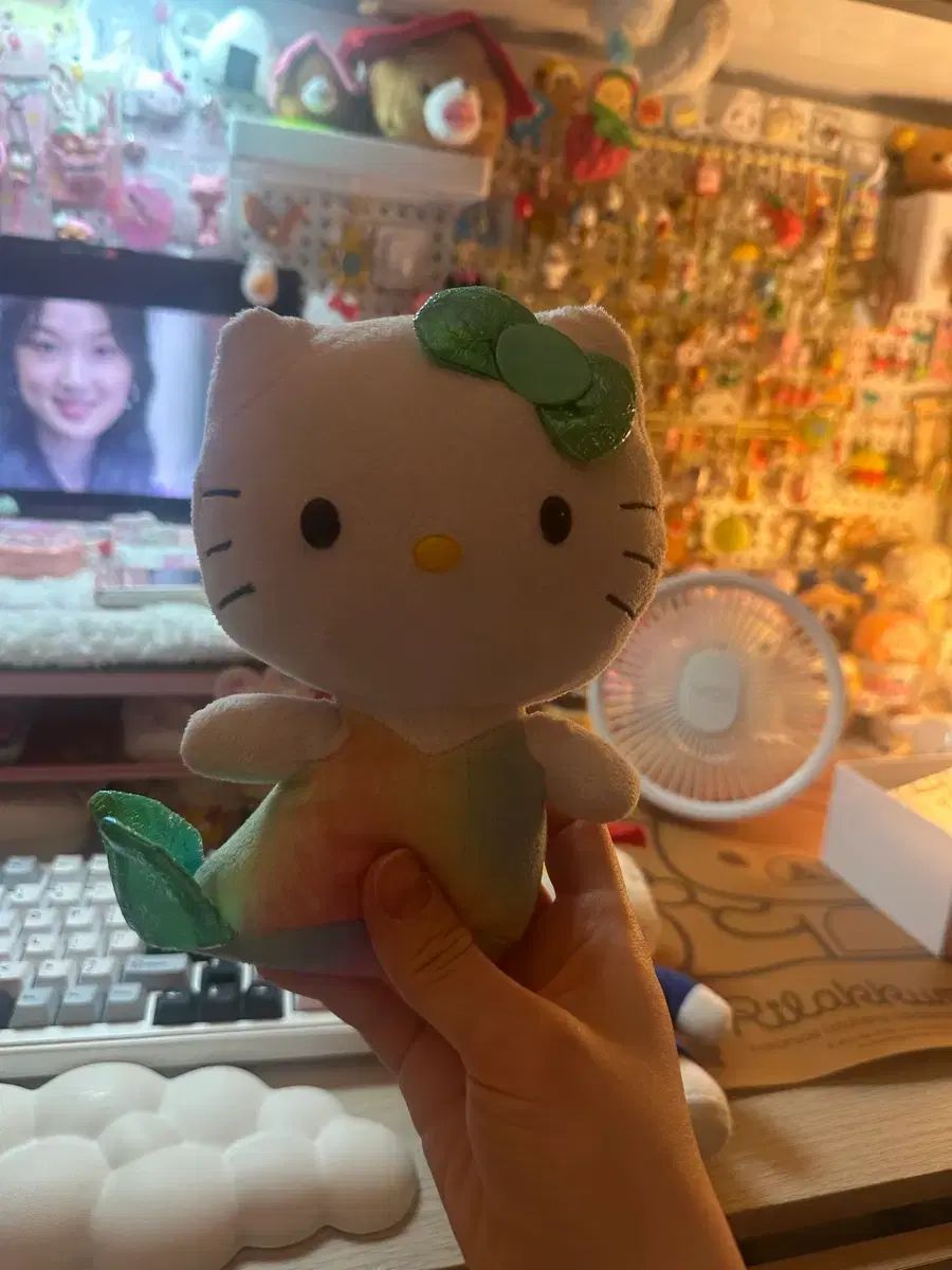 ハローキティ 人魚 ぬいぐるみ - メルカリ