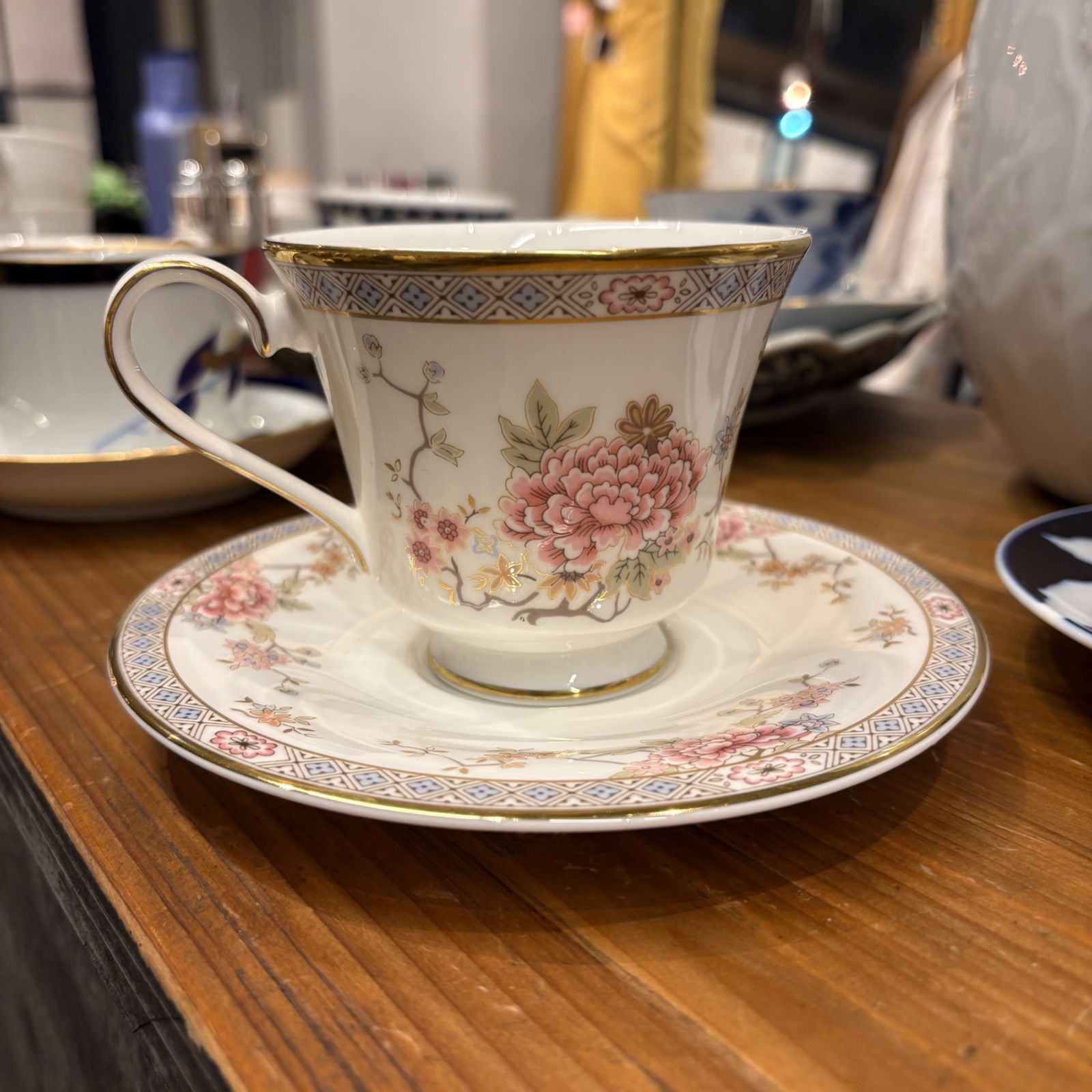 東あずま店 併売品】 ＠ ロイヤルダルトン ROYAL DOULTON カップ