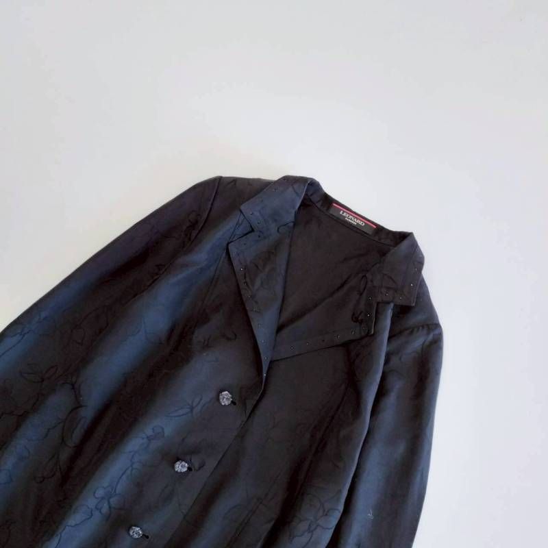 50 美品　LEONARD 花柄 テーラードジャケット　ボタンレス　38サイズ LEONARD - 美品 レオナール LEONARD FASHION ジャケット テーラード