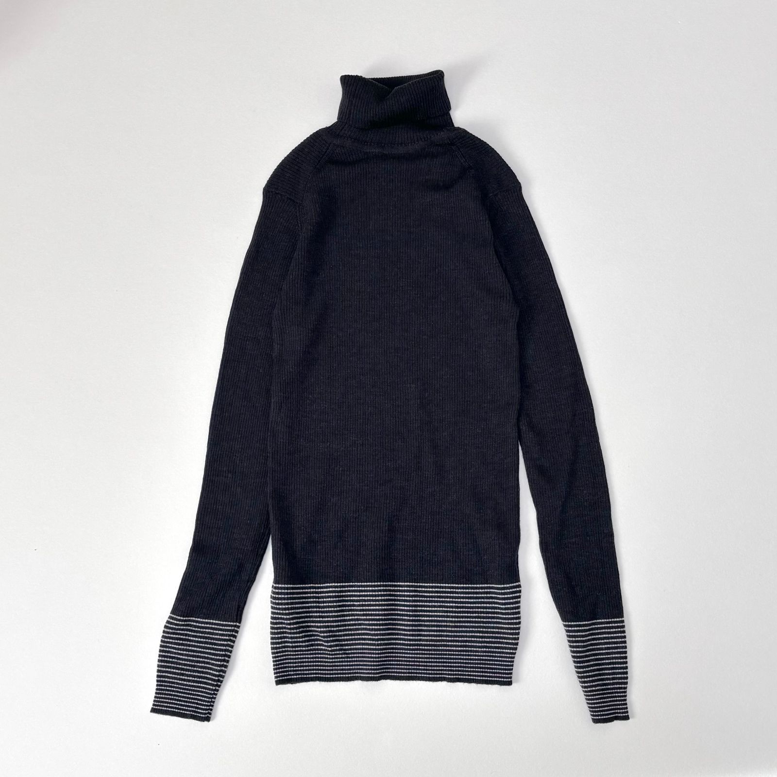 ★イギリス製 ウール100％★ジョンスメドレー 長袖セーター 【S】 ジョンスメドレー JOHN SMEDLEY タートルネック リブニット 洗える