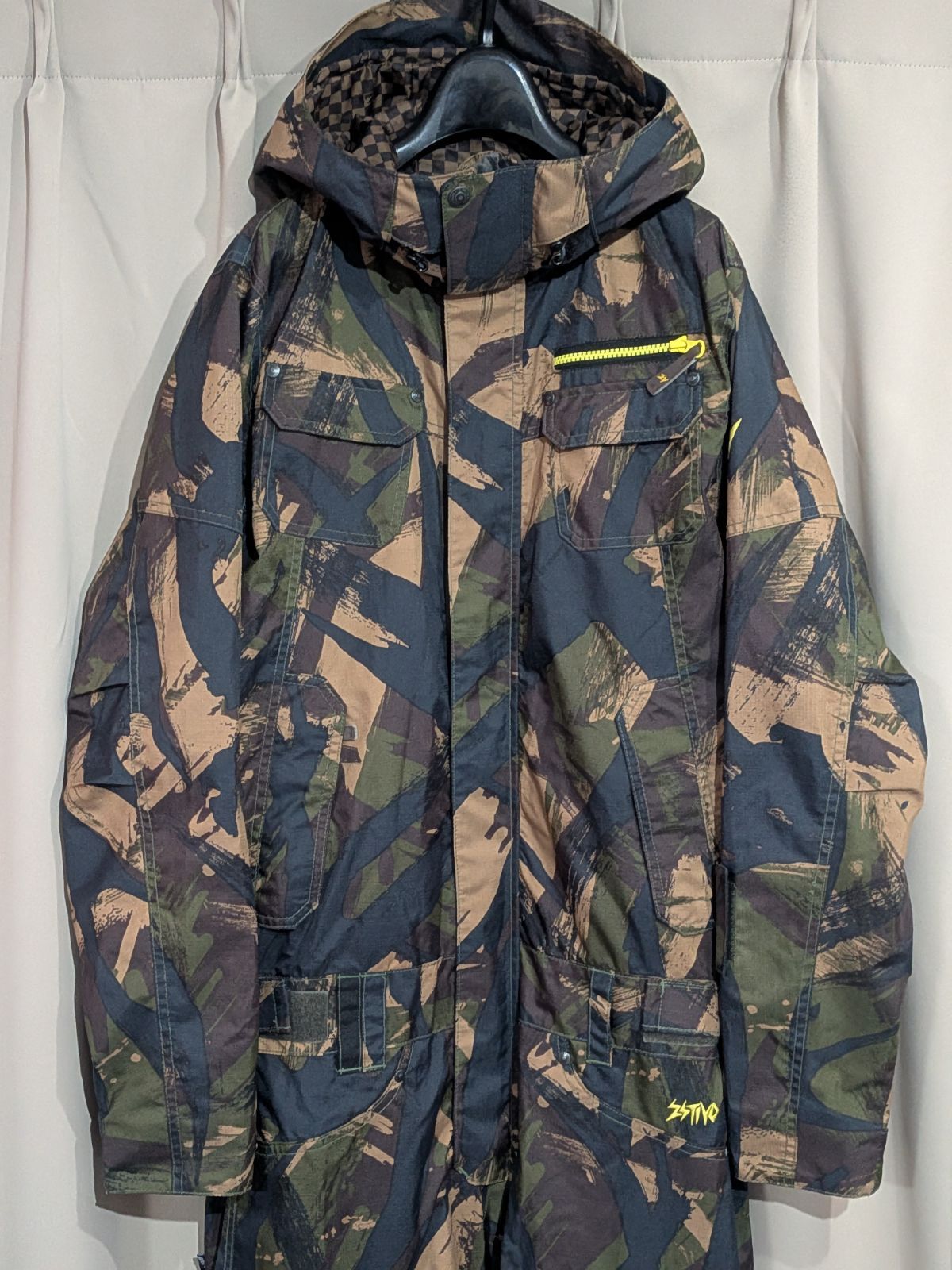 ESTIVO エスティボ　スノーボードウェア　つなぎ　ジャンプスーツ　スキー　M ESTIVO エスティボ スノーボードウェア つなぎ ジャンプスーツ スキー